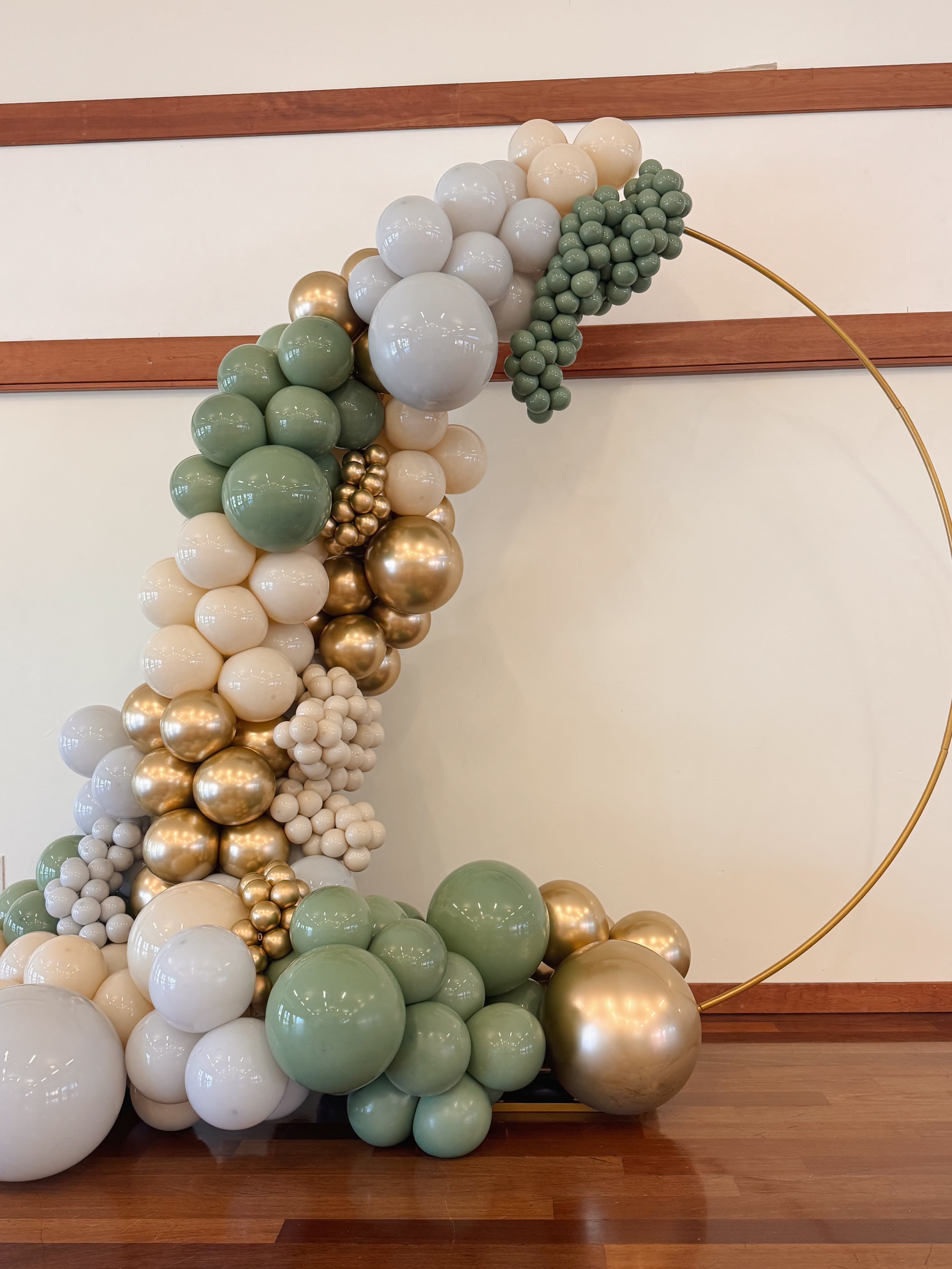 Luxury Organic Balloon Garland + Hoop Backdrop (Santa Clara / Bay Area