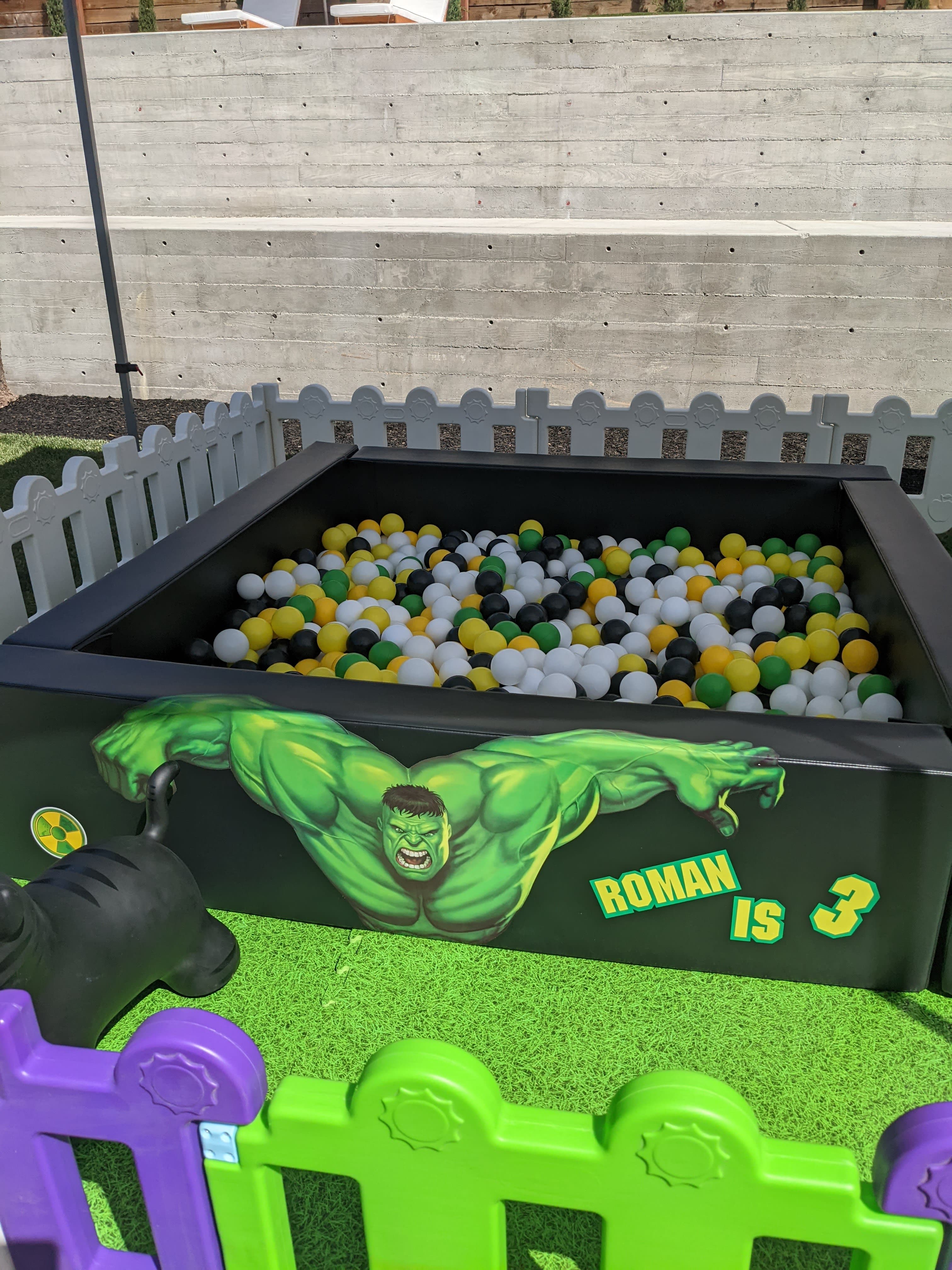 Black 6'x6' Ball Pit